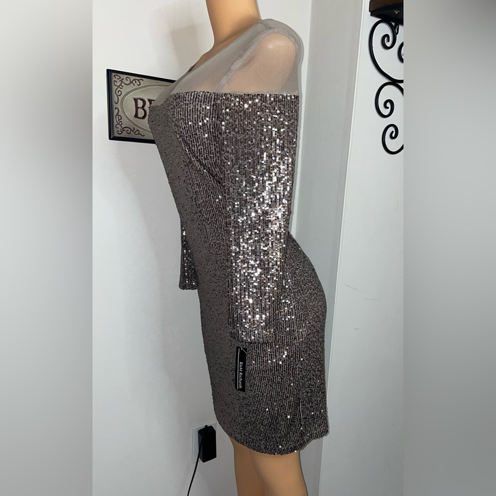 NWT M&R Richard sequin dress see through top chest very shiny and elegant size 6